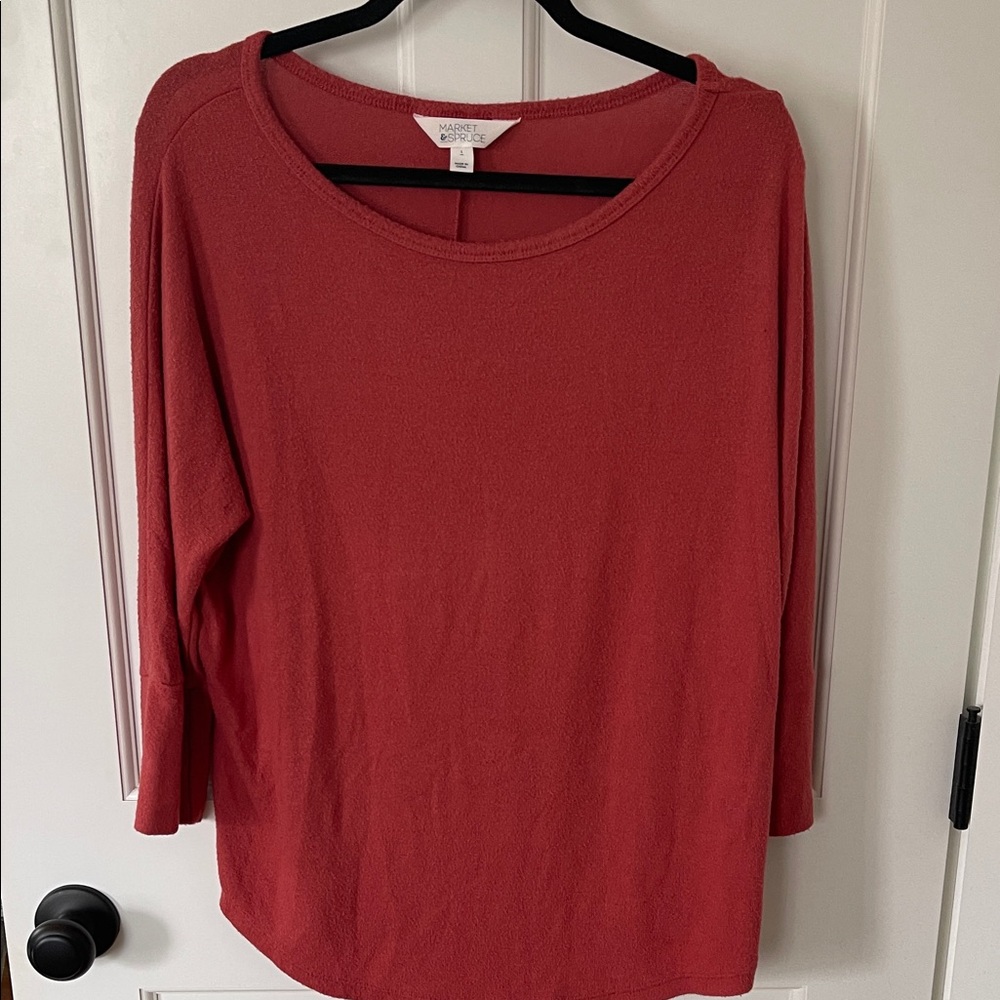 Market & Spruce Scoop Neck Long Sleeve Top in Brick Red